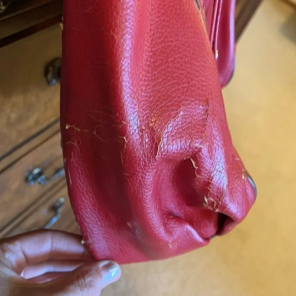 3/$15 Nine West red purse - Picture 10 of 12